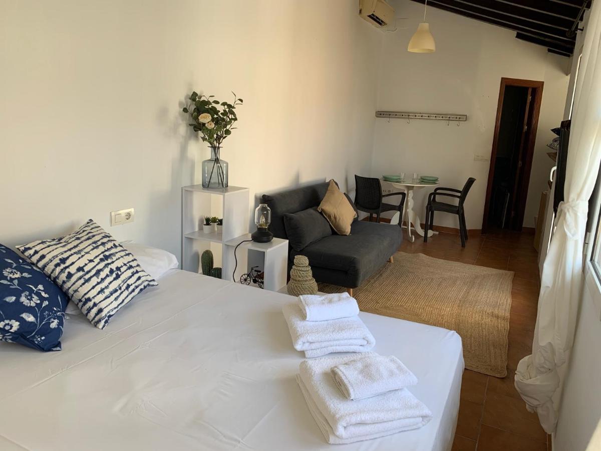 Appartement Stunning Attic With Private Terrace And Parking Optional à Séville Extérieur photo