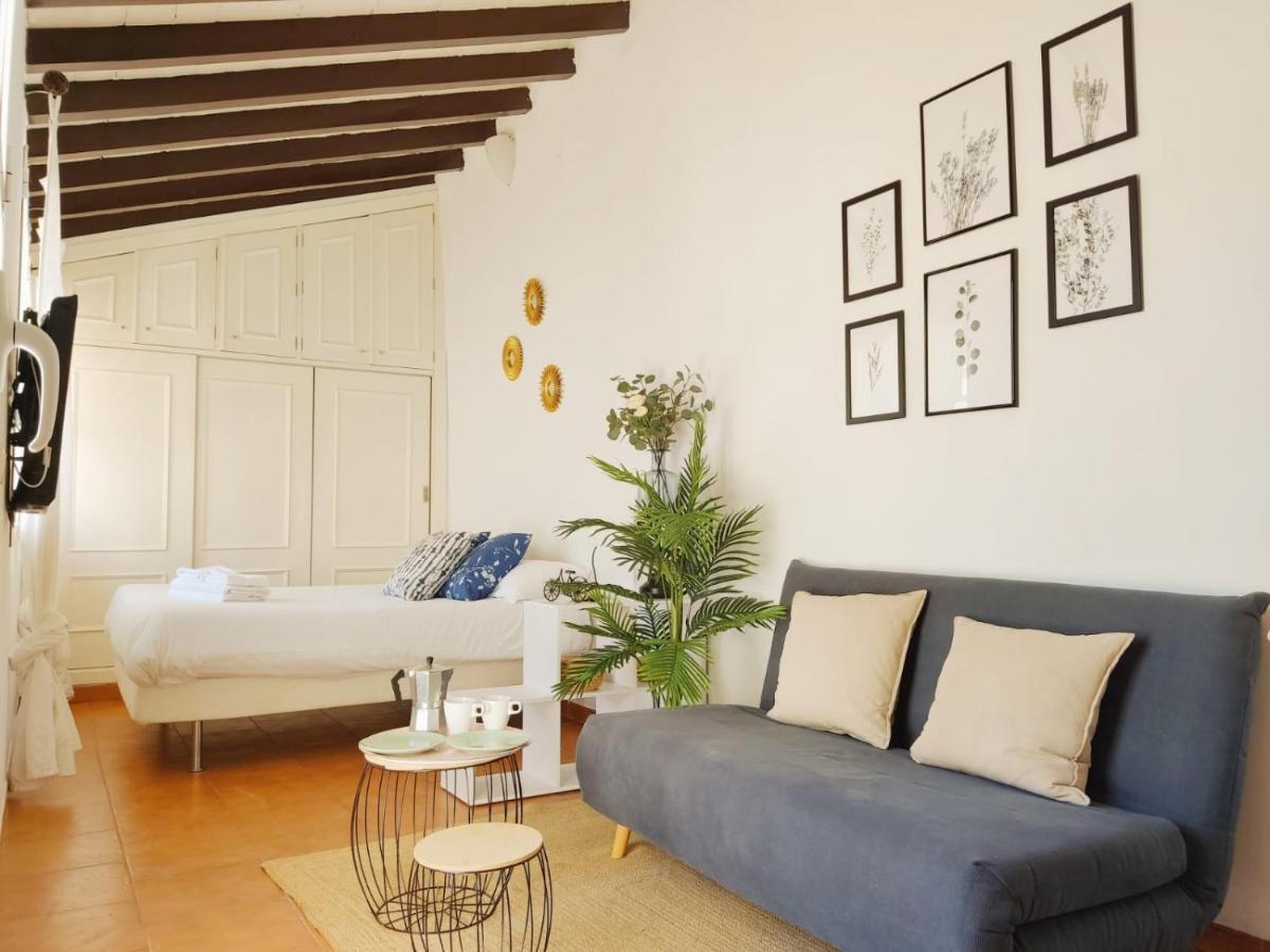 Appartement Stunning Attic With Private Terrace And Parking Optional à Séville Extérieur photo