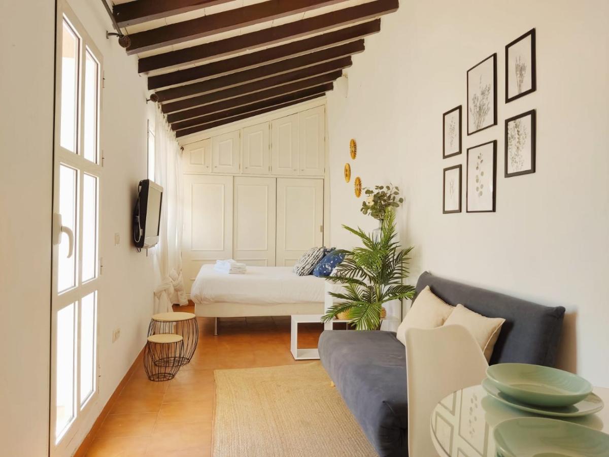 Appartement Stunning Attic With Private Terrace And Parking Optional à Séville Extérieur photo