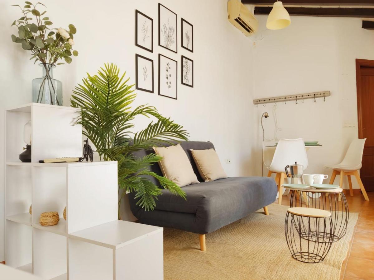 Appartement Stunning Attic With Private Terrace And Parking Optional à Séville Extérieur photo